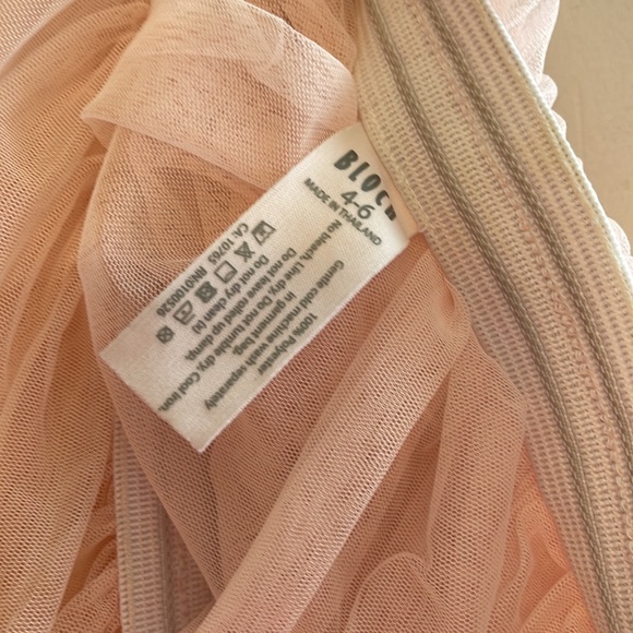 Bloch Little Girl’s size 4-6 Pink layered ballet Tutu - Picture 2 of 3